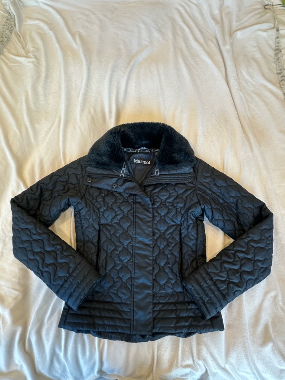 Marmot Women's Chelsea Quilted Puffer Jacket with Faux Fur Collar